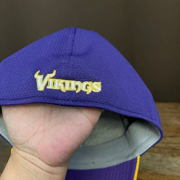 New Era 39Thirty NFL Vikings Cap - Picture 5 of 5